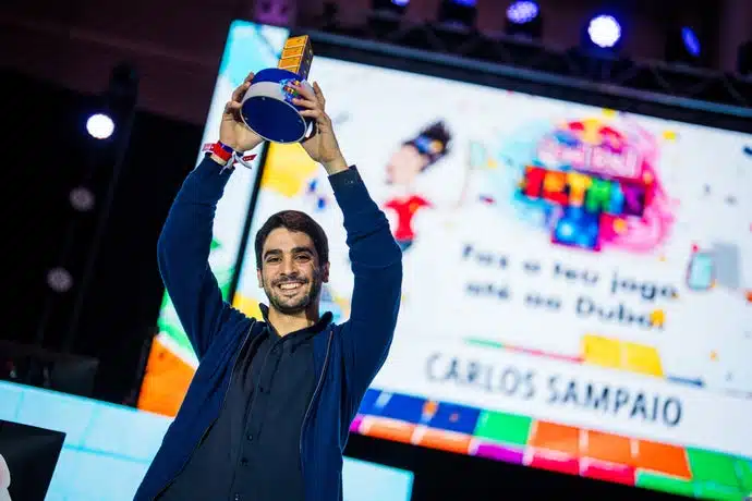 Português garante vaga na final mundial do Red Bull Tetris em Dubai - Imagem do artigo